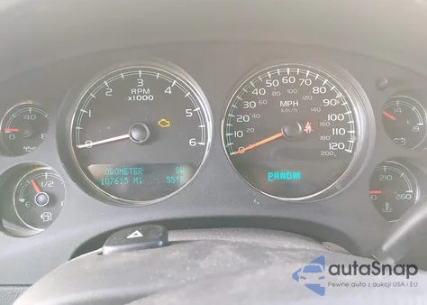 2010 Chevrolet Tahoe Lt z USA, uszkodzony, nr VIN 1GNUKBE01AR234037